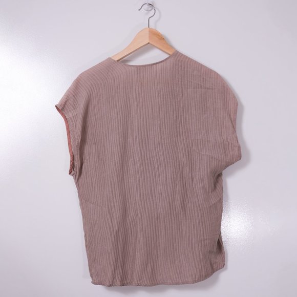 Textured silk tie front top - Picture 2 of 3